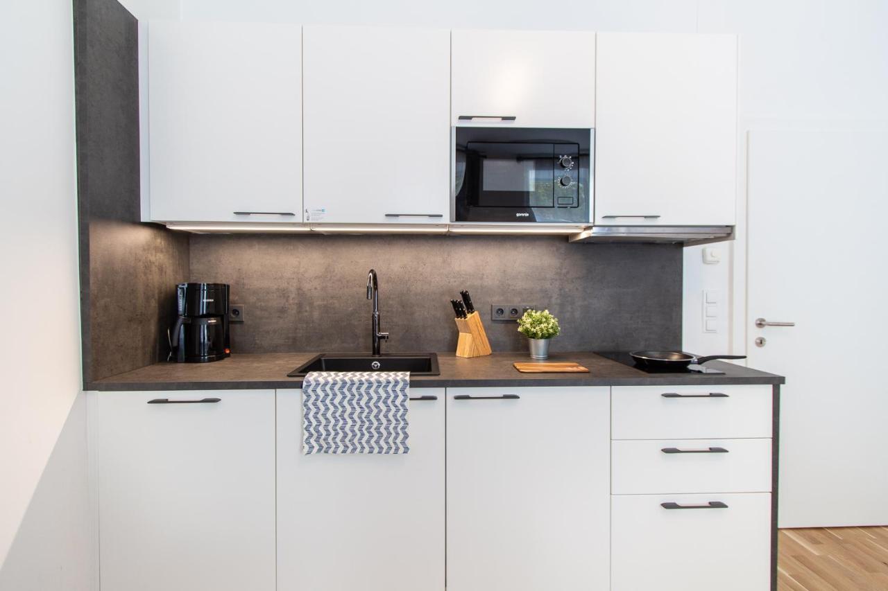 Apartment Familienplatz I Contactless Check-In Виена Екстериор снимка