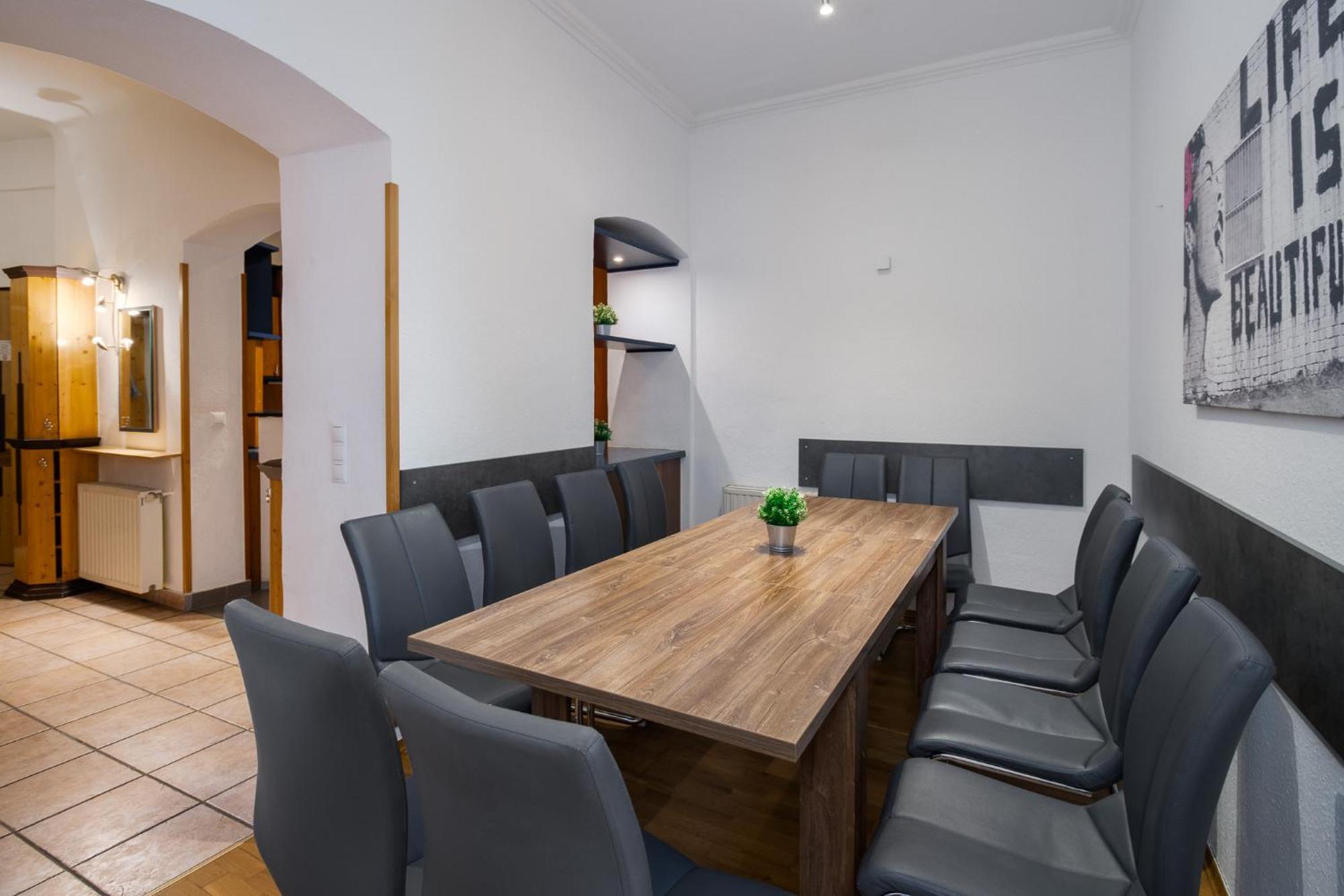 Apartment Familienplatz I Contactless Check-In Виена Екстериор снимка